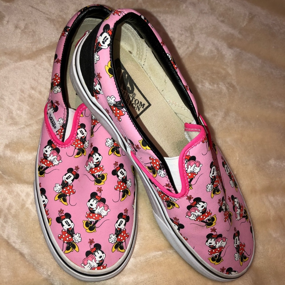 Custom Disney Vans Minnie Mouse